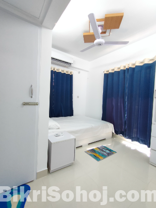 2-Room Furnished Apartment Rent in Bashundhara R/A